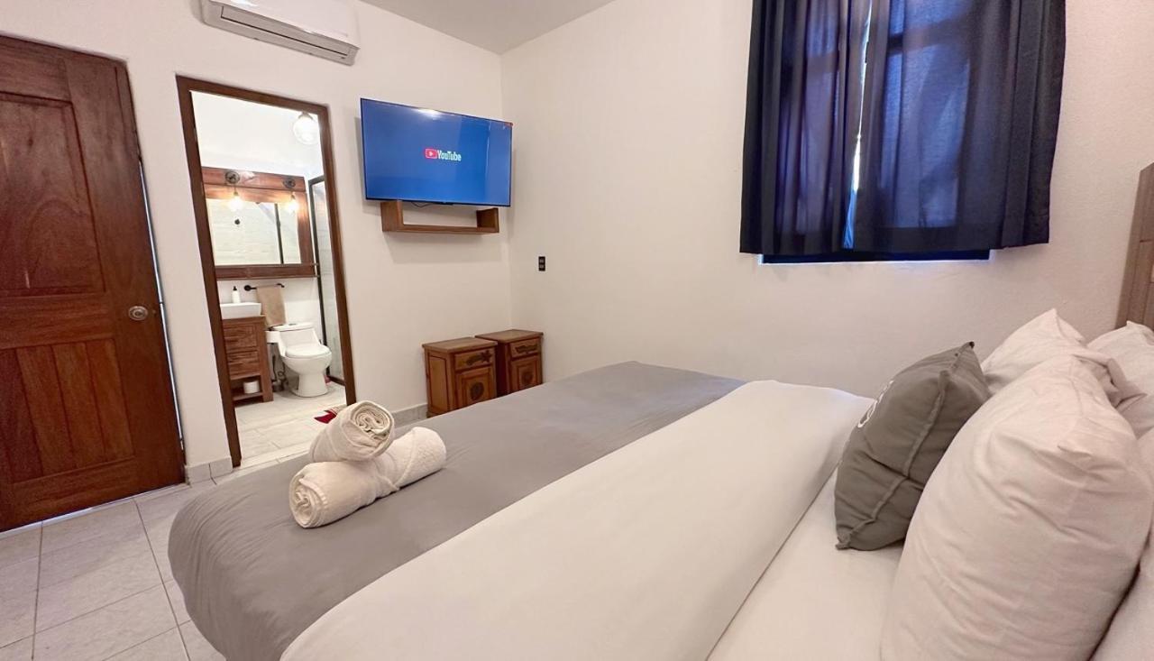 Hotel Tres Santos Troncones Zewnętrze zdjęcie